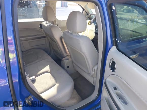 ✅ 2009 Chevrolet HHR 1LT • VIN: 3GNCA23B69S590964 • Lot: 41920923. Listed on IAAI with 216,008 mi. Free auction sales archive from the USA and detailed vehicle history report at DreamBid. Image 8.