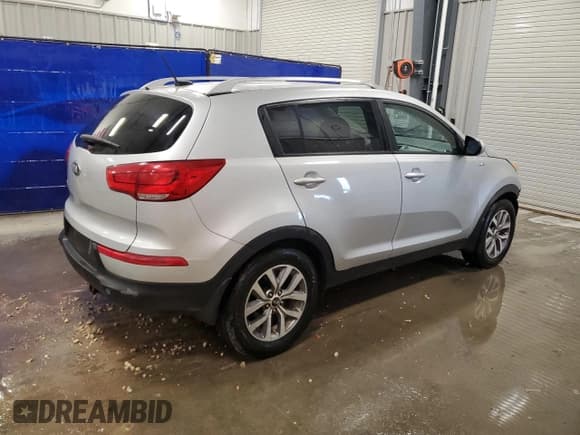 ✅ 2015 Kia Sportage LX • VIN: KNDPBCACXF7779622 • Lot: 90311215. Listed on Copart with 126,262 mi. Free auction sales archive from the USA and detailed vehicle history report at DreamBid. Image 3.