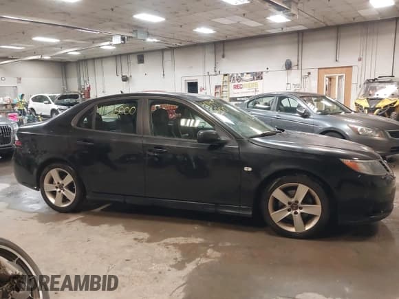 ✅ 2011 Saab 9-3 • VIN: YS3FA4CY8B1306580 • Lot: 41495000. Listed on IAAI with 106,443 mi. Free auction sales archive from the USA and detailed vehicle history report at DreamBid. Image 14.