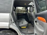 ✅ 2007 Lexus GX 470 • VIN: JTJBT20X870144931 • Lot: 91828075. Wystawiony na Copart z przebiegiem 214 331 mil. Bezpłatny archiwum sprzedaży aukcyjnych z USA i szczegółowy raport historii pojazdu na DreamBid. Zdjęcie 9.