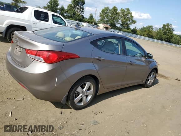 ✅ 2013 Hyundai Elantra GLS • VIN: 5NPDH4AE9DH257789 • Lot: 71285505. Listed on Copart with 60,960 mi. Free auction sales archive from the USA and detailed vehicle history report at DreamBid. Image 3.