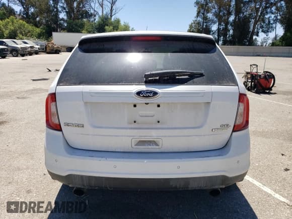 ✅ 2014 Ford Edge SEL • VIN: 2FMDK3J93EBA62584 • Lot: 68623765. Listed on Copart with 167,400 mi. Free auction sales archive from the USA and detailed vehicle history report at DreamBid. Image 6.