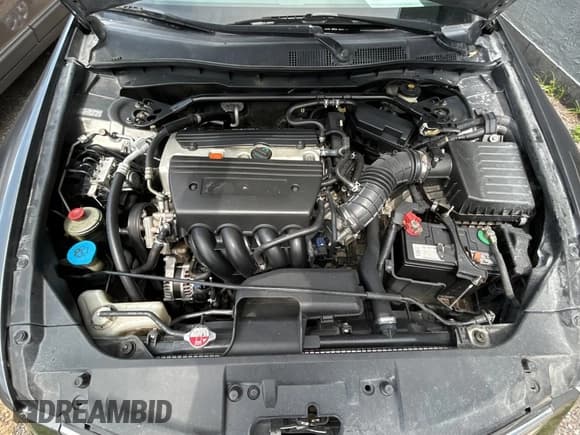 ✅ 2008 Honda Accord EX • VIN: JHMCP26788C058682 • Lot: 66139395. Listed on Copart with 207,475 mi. Free auction sales archive from the USA and detailed vehicle history report at DreamBid. Image 7.