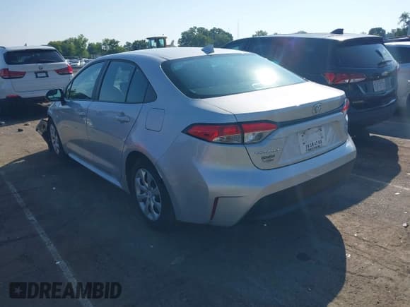 ✅ 2024 Toyota Corolla LE • VIN: 5YFB4MDE2RP105037 • Lot: 42811776. Wystawiony na IAAI z przebiegiem 40 841 mil. Bezpłatny archiwum sprzedaży aukcyjnych z USA i szczegółowy raport historii pojazdu na DreamBid. Zdjęcie 3.