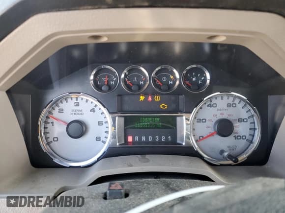 ✅ 2008 Ford F-250 XL • VIN: 1FTSX21Y48ED23504 • Lot: 47960555. Listed on Copart with 260,553 mi. Free auction sales archive from the USA and detailed vehicle history report at DreamBid. Image 9.