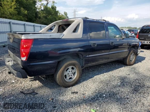 ✅ 2006 Chevrolet Avalanche Z66 • VIN: 3GNEC12Z26G127018 • Lot: 70593475. Listed on Copart with 224,678 mi. Free auction sales archive from the USA and detailed vehicle history report at DreamBid. Image 4.