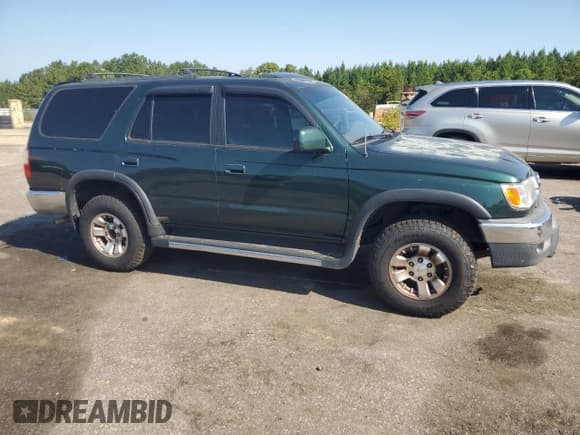 ✅ 2001 Toyota 4Runner SR5 • VIN: JT3GN86R010185323 • Lot: 71161395. Wystawiony na Copart z przebiegiem 231 904 mil. Bezpłatny archiwum sprzedaży aukcyjnych z USA i szczegółowy raport historii pojazdu na DreamBid. Zdjęcie 4.