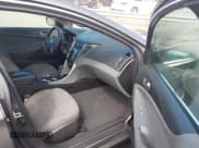 ✅ 2013 Hyundai Sonata GLS • VIN: 5NPEB4AC1DH759152 • Lot: 43314441. Listed on IAAI with 212,616 mi. Free auction sales archive from the USA and detailed vehicle history report at DreamBid. Image 5.