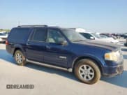 ✅ 2008 Ford Expedition Max SSV • VIN: 1FMFK15508LA49946 • Lot: 67479515. Wystawiony na Copart z przebiegiem 201 349 mil. Bezpłatny archiwum sprzedaży aukcyjnych z USA i szczegółowy raport historii pojazdu na DreamBid. Zdjęcie 4.