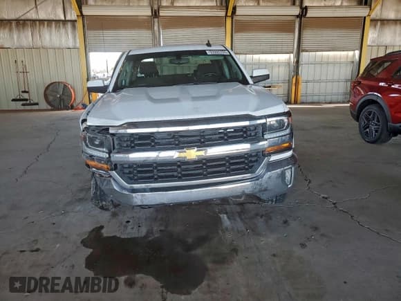 ✅ 2018 Chevrolet Silverado 1500 LT • VIN: 3GCPCREC5JG520186 • Lot: 93995705. Wystawiony na Copart z przebiegiem 123 439 mil. Bezpłatny archiwum sprzedaży aukcyjnych z USA i szczegółowy raport historii pojazdu na DreamBid. Zdjęcie 5.