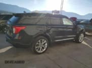 ✅ 2023 Ford Explorer Platinum • VIN: 1FM5K8HCXPGA07273 • Lot: 83844845. Wystawiony na Copart z przebiegiem Nie podano. Bezpłatny archiwum sprzedaży aukcyjnych z USA i szczegółowy raport historii pojazdu na DreamBid. Zdjęcie 3.