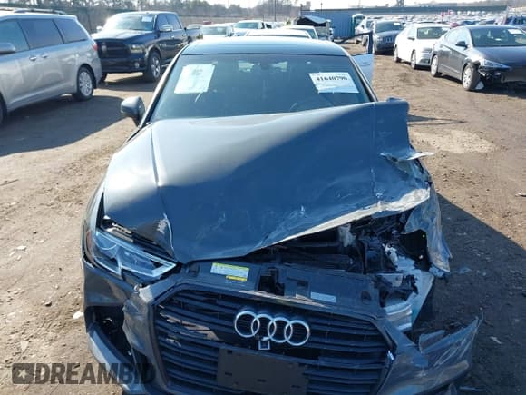 ✅ 2020 Audi A3 S line Premium • VIN: WAUBEGFF5LA098209 • Lot: 41640790. Listed on IAAI with 36,057 mi. Free auction sales archive from the USA and detailed vehicle history report at DreamBid. Image 12.