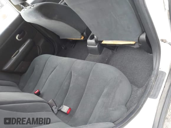 ✅ 2010 Nissan Versa S • VIN: 3N1BC1CP8AL451277 • Lot: 43381653. Wystawiony na IAAI z przebiegiem 142 180 mil. Bezpłatny archiwum sprzedaży aukcyjnych z USA i szczegółowy raport historii pojazdu na DreamBid. Zdjęcie 8.