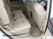 ✅ 2018 Audi Q7 Premium Plus • VIN: WA1LHAF73JD031666 • Lot: 42400628. Wystawiony na IAAI z przebiegiem 116 204 mil. Bezpłatny archiwum sprzedaży aukcyjnych z USA i szczegółowy raport historii pojazdu na DreamBid. Zdjęcie 8.