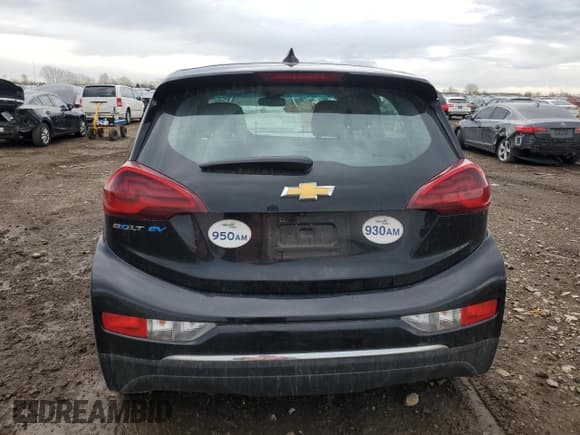 ✅ 2021 Chevrolet Bolt EV LT • VIN: 1G1FY6S00M4107236 • Lot: 53958255. Wystawiony na Copart z przebiegiem 22 520 mil. Bezpłatny archiwum sprzedaży aukcyjnych z USA i szczegółowy raport historii pojazdu na DreamBid. Zdjęcie 6.