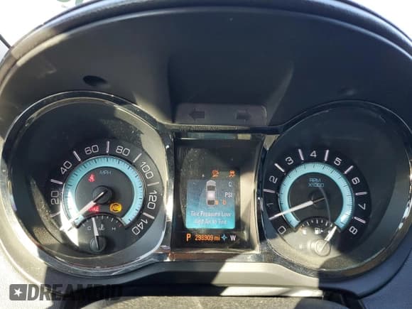 ✅ 2013 Buick LaCrosse Leather • VIN: 1G4GC5E32DF153533 • Lot: 85954335. Wystawiony na Copart z przebiegiem 298 909 mil. Bezpłatny archiwum sprzedaży aukcyjnych z USA i szczegółowy raport historii pojazdu na DreamBid. Zdjęcie 9.