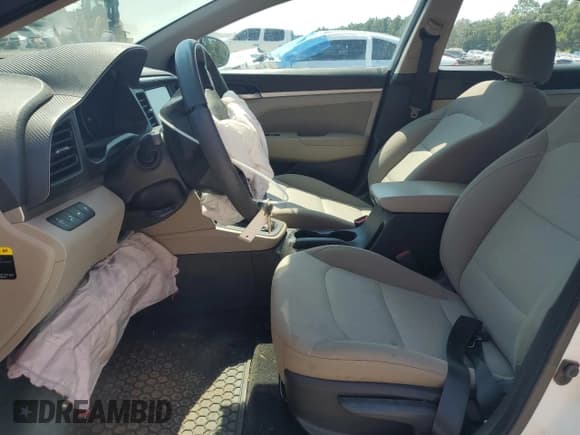 ✅ 2019 Hyundai Elantra SEL • VIN: 5NPD84LF1KH417604 • Lot: 81415305. Wystawiony na Copart z przebiegiem 154 249 mil. Bezpłatny archiwum sprzedaży aukcyjnych z USA i szczegółowy raport historii pojazdu na DreamBid. Zdjęcie 7.