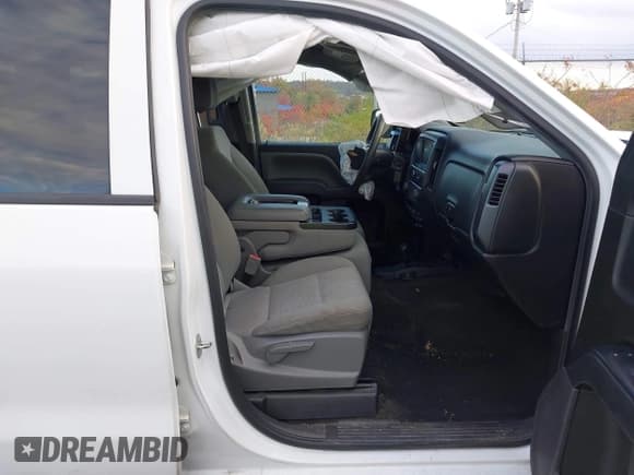 ✅ 2018 Chevrolet Silverado 1500 Custom • VIN: 3GCUKPEC7JG446473 • Лот: 43596712. Опубликован ранее на IAAI с пробегом 155 722 миль. Бесплатный доступ к архиву аукционных продаж из США и подробный отчёт об истории автомобиля на DreamBid. Изображение 5.