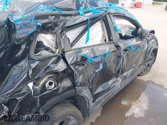 ✅ 2025 Volkswagen Taos S • VIN: 3VV5C7B28SM007462 • Lot: 42532352. Wystawiony na IAAI z przebiegiem 6 354 mil. Bezpłatny archiwum sprzedaży aukcyjnych z USA i szczegółowy raport historii pojazdu na DreamBid. Zdjęcie 19.