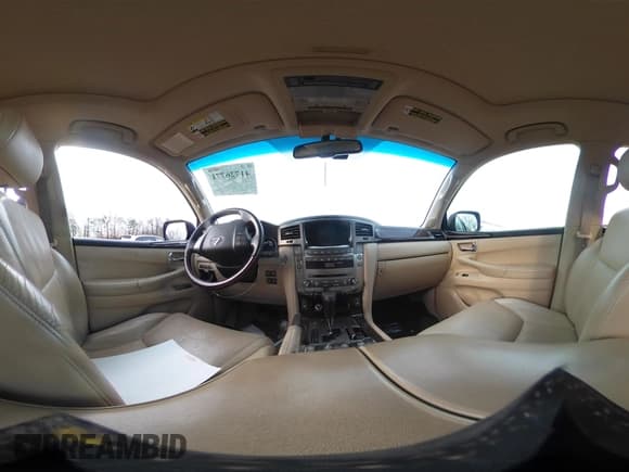 ✅ 2010 Lexus LX 570 • VIN: JTJHY7AX8A4053567 • Lot: 41726771. Listed on IAAI with 141,152 mi. Free auction sales archive from the USA and detailed vehicle history report at DreamBid. Image 18.