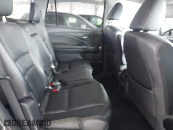 ✅ 2019 Honda Pilot EX-L • VIN: 5FNYF5H56KB041767 • Lot: 42948153. Listed on IAAI with 162,074 mi. Free auction sales archive from the USA and detailed vehicle history report at DreamBid. Image 8.