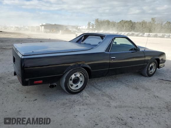 ✅ 1986 Chevrolet El Camino SS • VIN: 3GCCW80H7GS909081 • Лот: 76185614. Опубликован ранее на Copart с пробегом 66 212 миль. Бесплатный доступ к архиву аукционных продаж из США и подробный отчёт об истории автомобиля на DreamBid. Изображение 3.