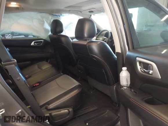 ✅ 2020 Nissan Pathfinder SL • VIN: 5N1DR2CM0LC632397 • Lot: 42806483. Listed on IAAI with 65,741 mi. Free auction sales archive from the USA and detailed vehicle history report at DreamBid. Image 8.