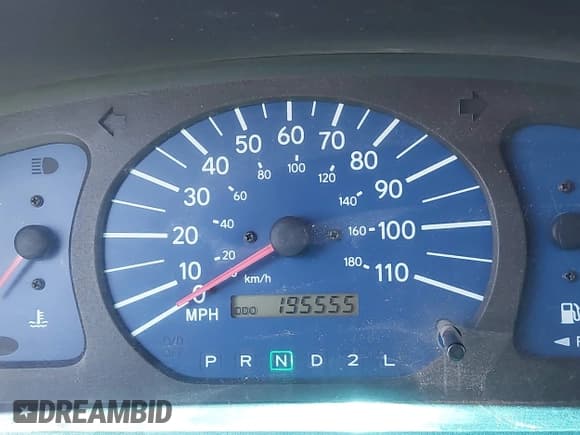 ✅ 2003 Toyota Sienna CE • VIN: 4T3ZF19C33U550009 • Lot: 43117707. Listed on IAAI with 195,555 mi. Free auction sales archive from the USA and detailed vehicle history report at DreamBid. Image 7.