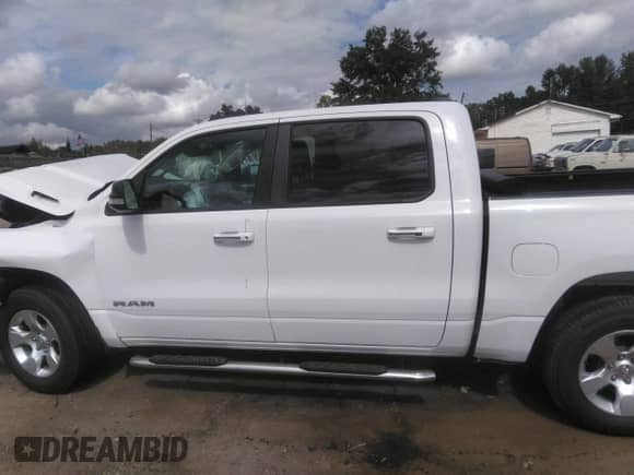 2019 Ram 1500 Big Horn с VIN 1C6SRFFTXKN849309, выставлен на аукционе IAAI как лот 43390609 с пробегом 114 883 миль миль и . История ставок и продаж доступна на DreamBid. Изображение 14.