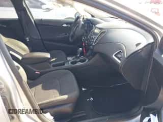 2017 Chevrolet Cruze LT с VIN 3G1BE6SM5HS548196, выставлен на аукционе IAAI как лот 43459713 с пробегом 186 154 миль миль и . История ставок и продаж доступна на DreamBid. Изображение 5.