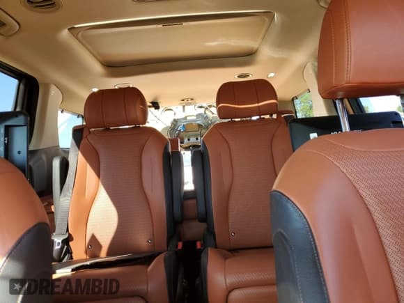 ✅ 2024 Kia Carnival SX • VIN: KNDNE5H30R6358924 • Lot: 85598085. Listed on Copart with 52,049 mi. Free auction sales archive from the USA and detailed vehicle history report at DreamBid. Image 10.