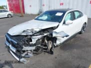 ✅ 2024 BMW i5 eDrive40 • VIN: WBY33FK07RCR27379 • Lot: 42882394. Wystawiony na IAAI z przebiegiem Nie podano. Bezpłatny archiwum sprzedaży aukcyjnych z USA i szczegółowy raport historii pojazdu na DreamBid. Zdjęcie 6.