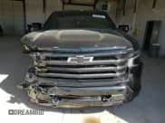 ✅ 2025 Chevrolet Silverado 1500 • VIN: 1GCUKJED4SZ158823 • Лот: 46321055. Опубликован ранее на Copart с пробегом 2 556 миль. Бесплатный доступ к архиву аукционных продаж из США и подробный отчёт об истории автомобиля на DreamBid. Изображение 5.