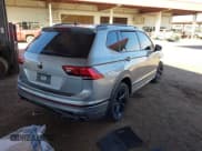 ✅ 2023 Volkswagen Tiguan SE R-Line Black • VIN: 3VVCB7AX9PM132551 • Лот: 43126052. Опубликован ранее на IAAI с пробегом 25 795 миль. Бесплатный доступ к архиву аукционных продаж из США и подробный отчёт об истории автомобиля на DreamBid. Изображение 4.