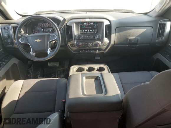 ✅ 2018 Chevrolet Silverado 1500 LT • VIN: 3GCUKREC1JG577006 • Лот: 82470285. Опубликован ранее на Copart с пробегом 71 691 миль. Бесплатный доступ к архиву аукционных продаж из США и подробный отчёт об истории автомобиля на DreamBid. Изображение 8.