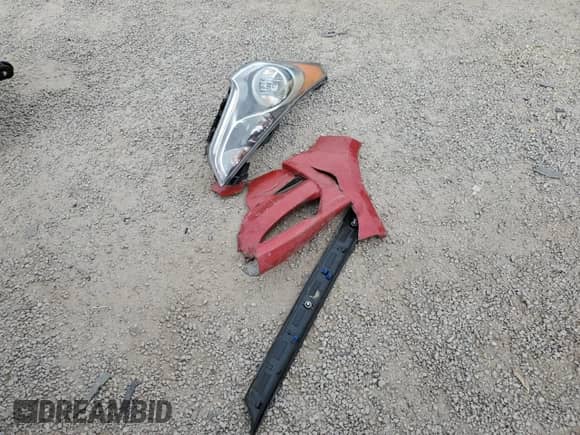 2012 Hyundai Veloster w/Gray Int с VIN KMHTC6AD8CU051215, выставлен на аукционе Copart как лот 70504994 с пробегом 162 522 миль миль и Списание • Salvage title. История ставок и продаж доступна на DreamBid. Изображение 14.