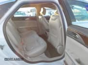 ✅ 2016 Lincoln MKZ • VIN: 3LN6L2J99GR607661 • Lot: 43864420. Wystawiony na IAAI z przebiegiem 159 439 mil. Bezpłatny archiwum sprzedaży aukcyjnych z USA i szczegółowy raport historii pojazdu na DreamBid. Zdjęcie 8.