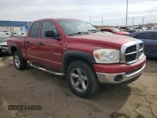 ✅ 2008 Dodge 1500 SLT • VIN: 1D7HU182X8S623621 • Lot: 77101224. Wystawiony na Copart z przebiegiem 243 791 mil mil. Skorzystaj z bezpłatnego archiwum sprzedaży aukcyjnych z USA i zobacz szczegółowy raport historii pojazdu na DreamBid. Zdjęcie 4.