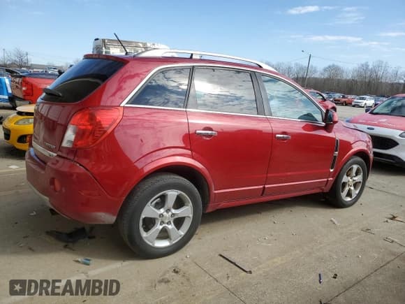 ✅ 2014 Chevrolet Captiva Sport LTZ • VIN: 3GNAL4EK2ES534203 • Lot: 44555065. Wystawiony na Copart z przebiegiem 174 138 mil. Bezpłatny archiwum sprzedaży aukcyjnych z USA i szczegółowy raport historii pojazdu na DreamBid. Zdjęcie 3.