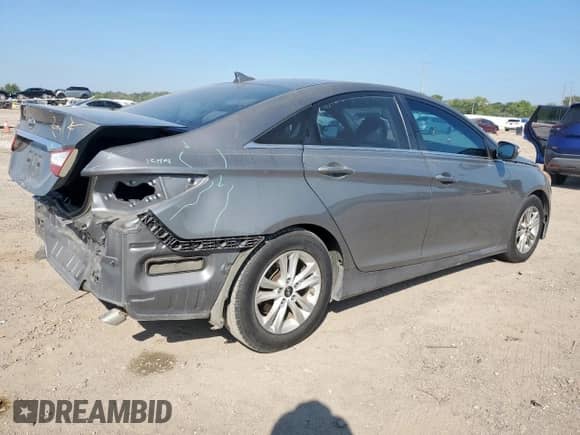2014 Hyundai Sonata GLS with VIN 5NPEB4AC9EH875300, listed as a Copart auction lot 80137335 with 123,921 mi miles and Salvage title. Bid and sale history available at DreamBid. Image 3.