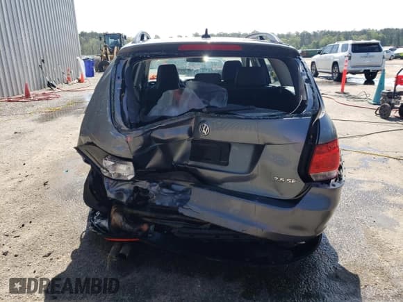 ✅ 2013 Volkswagen Jetta S • VIN: 3VWPP7AJ0DM638808 • Lot: 52731575. Wystawiony na Copart z przebiegiem 118 045 mil. Bezpłatny archiwum sprzedaży aukcyjnych z USA i szczegółowy raport historii pojazdu na DreamBid. Zdjęcie 6.