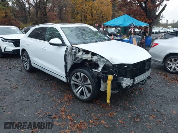✅ 2021 Audi Q8 Premium Plus • VIN: WA1EVAF10MD016740 • Lot: 43367182. Listed on IAAI with 65,403 mi. Free auction sales archive from the USA and detailed vehicle history report at DreamBid. Image 1.