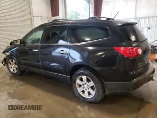 ✅ 2012 Chevrolet Traverse 1LT • VIN: 1GNKVGED0CJ197837 • Lot: 70193854. Wystawiony na Copart z przebiegiem Nie podano. Bezpłatny archiwum sprzedaży aukcyjnych z USA i szczegółowy raport historii pojazdu na DreamBid. Zdjęcie 2.