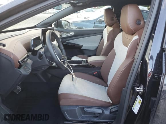 ✅ 2025 Volkswagen ID.4 Pro • VIN: 1V2CRPE88SC007773 • Лот: 85155575. Опубликован ранее на Copart с пробегом 6 508 миль. Бесплатный доступ к архиву аукционных продаж из США и подробный отчёт об истории автомобиля на DreamBid. Изображение 7.