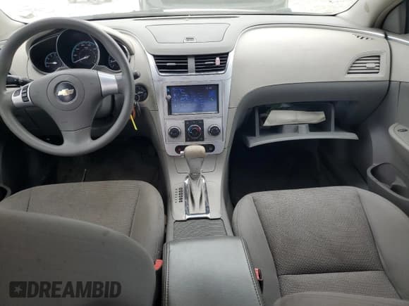 ✅ 2008 Chevrolet Malibu 1LS • VIN: 1G1ZG57B18F277832 • Lot: 70145695. Listed on Copart with 207,537 mi. Free auction sales archive from the USA and detailed vehicle history report at DreamBid. Image 8.