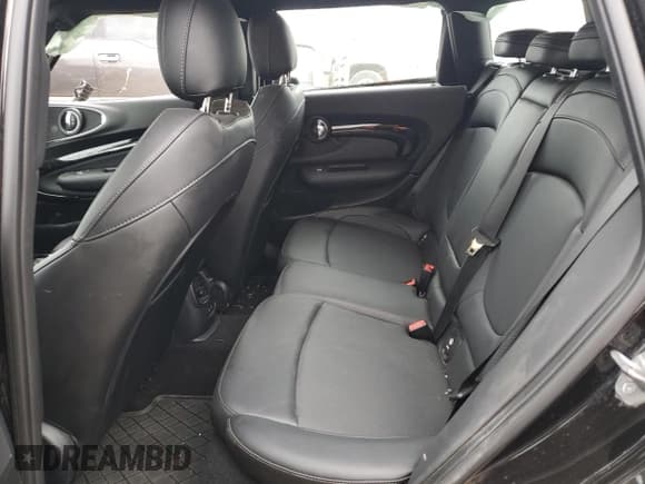 ✅ 2022 MINI Clubman Cooper S • VIN: WMWXJ1C00N2P97730 • Лот: 51997405. Опубликован ранее на Copart с пробегом Не указан. Бесплатный доступ к архиву аукционных продаж из США и подробный отчёт об истории автомобиля на DreamBid. Изображение 11.