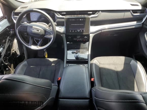 ✅ 2023 Jeep Grand Cherokee Altitude • VIN: 1C4RJGAG6PC552846 • Lot: 62096215. Listed on Copart with 62,225 mi. Free auction sales archive from the USA and detailed vehicle history report at DreamBid. Image 8.