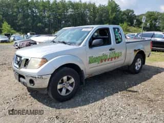 2011 Nissan Frontier Pro-4X z VIN 1N6AD0CW8BC436893, wystawiony jako Copart lot #63946035 z przebiegiem 226 598 mil mil oraz Czysty tytuł • Clean title. Historia ofert i sprzedaży dostępna na DreamBid. Obrazek 1.