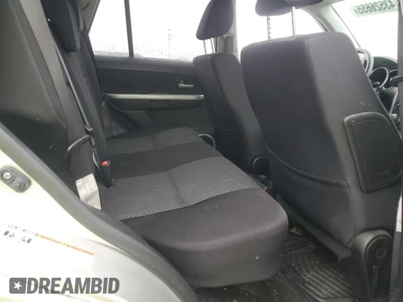 ✅ 2007 Suzuki Grand Vitara XSport • VIN: JS3TD944374201544 • Lot: 43526655. Wystawiony na Copart z przebiegiem 121 020 mil. Bezpłatny archiwum sprzedaży aukcyjnych z USA i szczegółowy raport historii pojazdu na DreamBid. Zdjęcie 11.