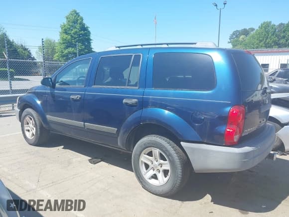 ✅ 2006 Dodge Durango SXT • VIN: 1D4HB38N16F101510 • Лот: 41960996. Опубликован ранее на IAAI с пробегом 332 147 миль. Бесплатный доступ к архиву аукционных продаж из США и подробный отчёт об истории автомобиля на DreamBid. Изображение 14.